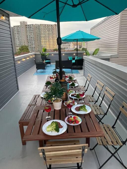 The Rooftop Oasis Philadelphia Exterior foto